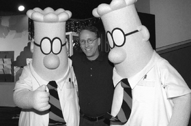 FILE PHOTO: Scott Adams, the creator of „Dilbert”, the cartoon character that lampoons the absurdities of corpor..